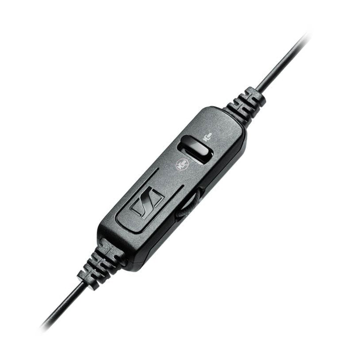 Adjust volume, mute, even answer and end calls with the in-line controls