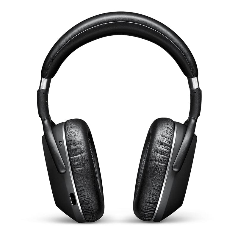 The earcups cover both ears and guarantee full immersion